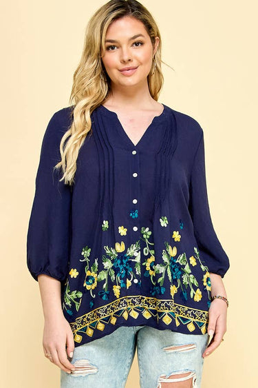 PLUS SIZE 3/4 SLEEVE EMBROIDERED BLOUSE